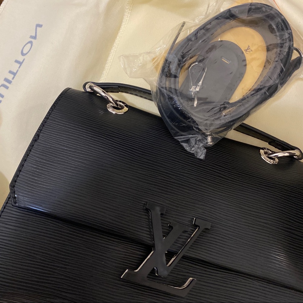 LV Grenelle Epi Leather Handbag